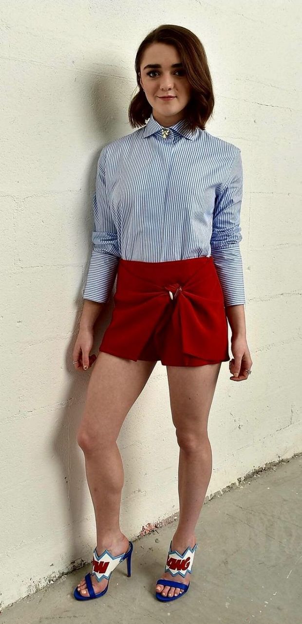 Maisie Looking Sexual In Short Red Skirt