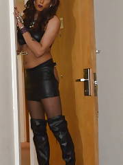 Tall Swarthy Redhead In Nasty Leather Outfit And High Heeled Boots