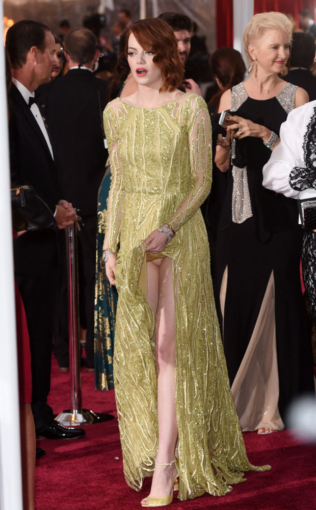 Emma Stone Pantie Under Skirt At The Academy Awards