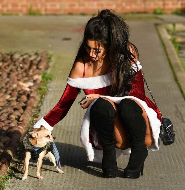 Chloe Khan Up-skirt In Mrs Claus Outfit
