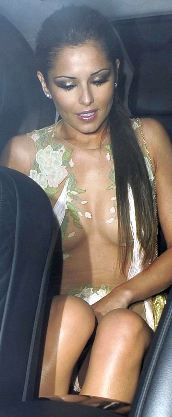 Cheryl Cole & Her Mother Panty Underskirt