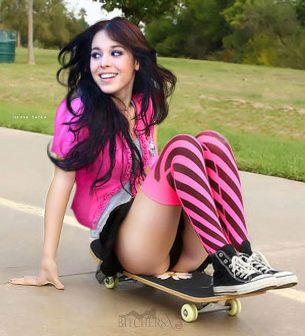 Danna Paola Up-skirt Skate